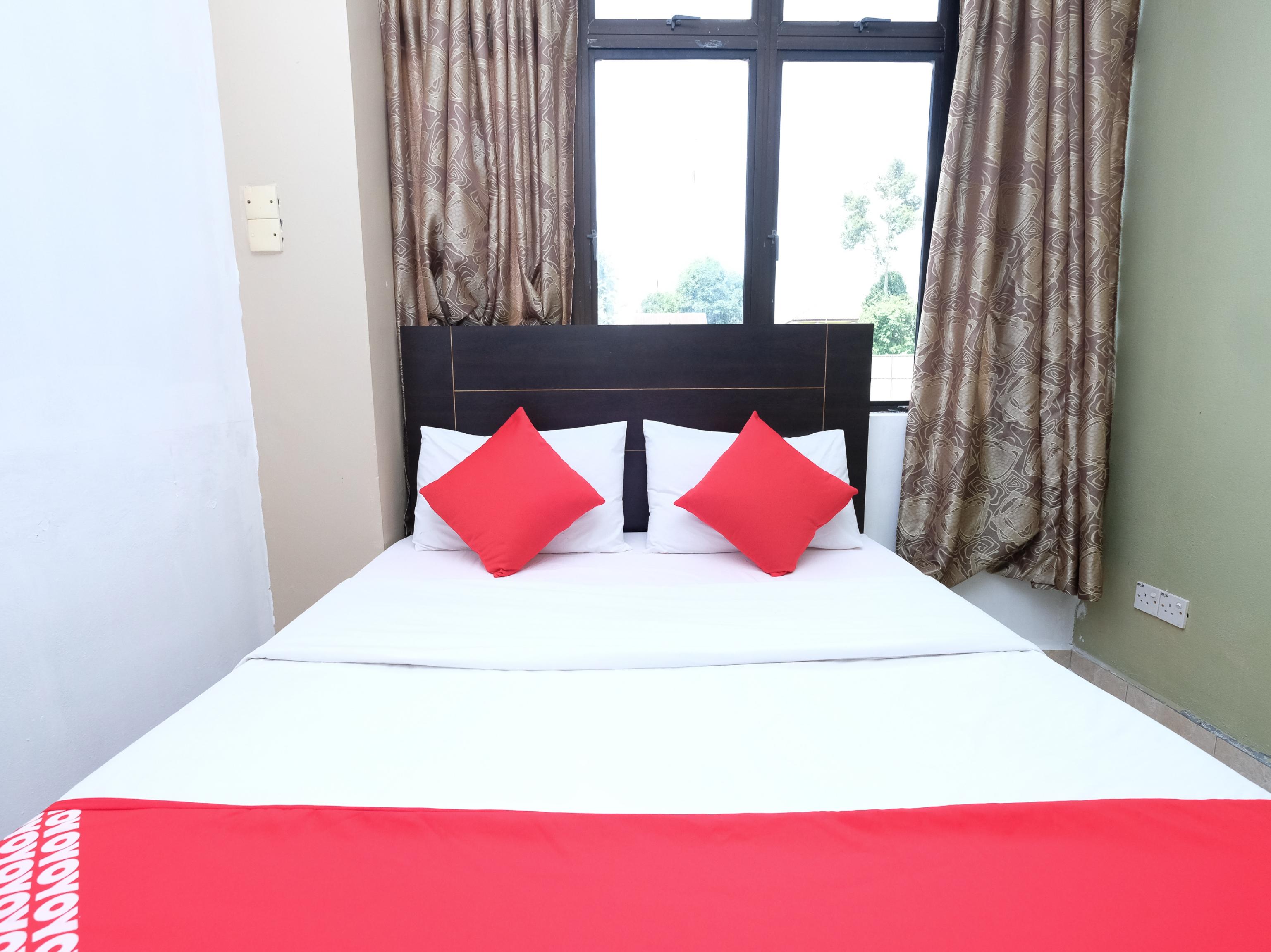 Oyo 717 Mr J Hotel Wakaf Che Yeh 2 Exteriér fotografie