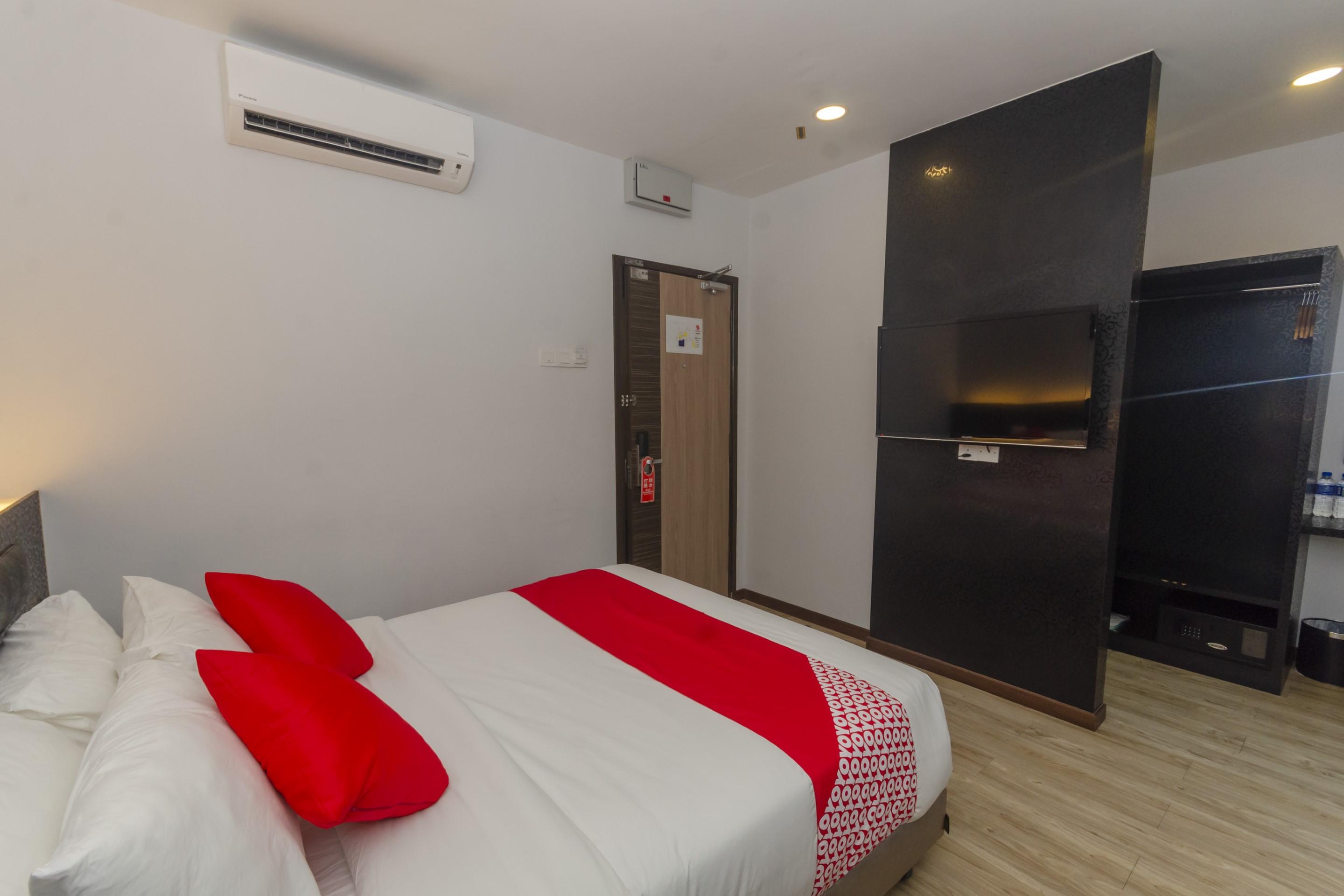 Oyo 717 Mr J Hotel Wakaf Che Yeh 2 Exteriér fotografie