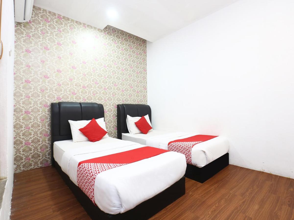 Oyo 717 Mr J Hotel Wakaf Che Yeh 2 Exteriér fotografie