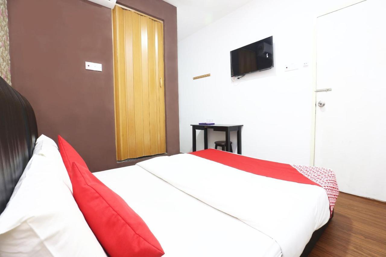 Oyo 717 Mr J Hotel Wakaf Che Yeh 2 Exteriér fotografie