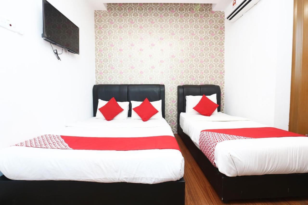 Oyo 717 Mr J Hotel Wakaf Che Yeh 2 Exteriér fotografie