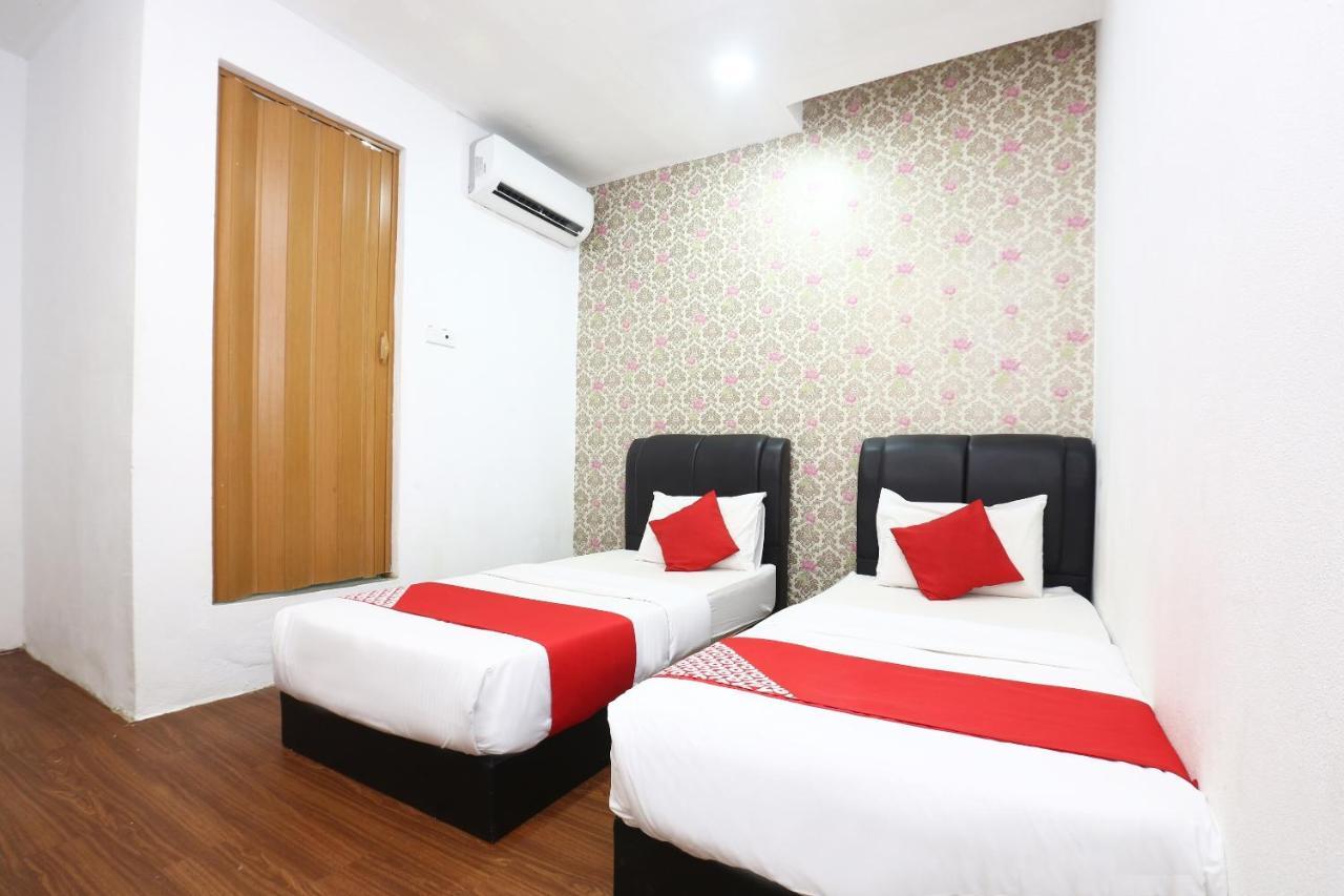 Oyo 717 Mr J Hotel Wakaf Che Yeh 2 Exteriér fotografie