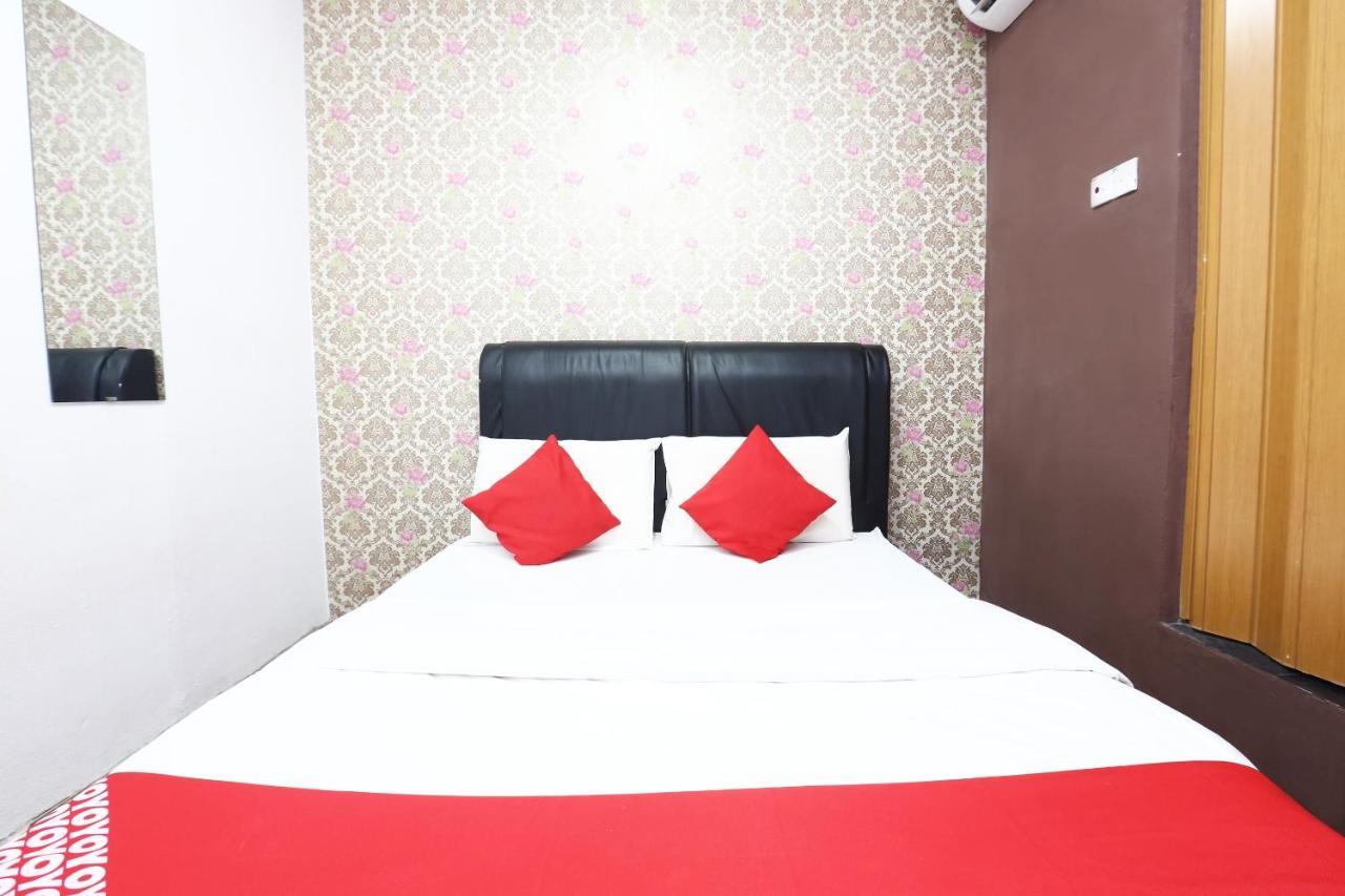 Oyo 717 Mr J Hotel Wakaf Che Yeh 2 Exteriér fotografie