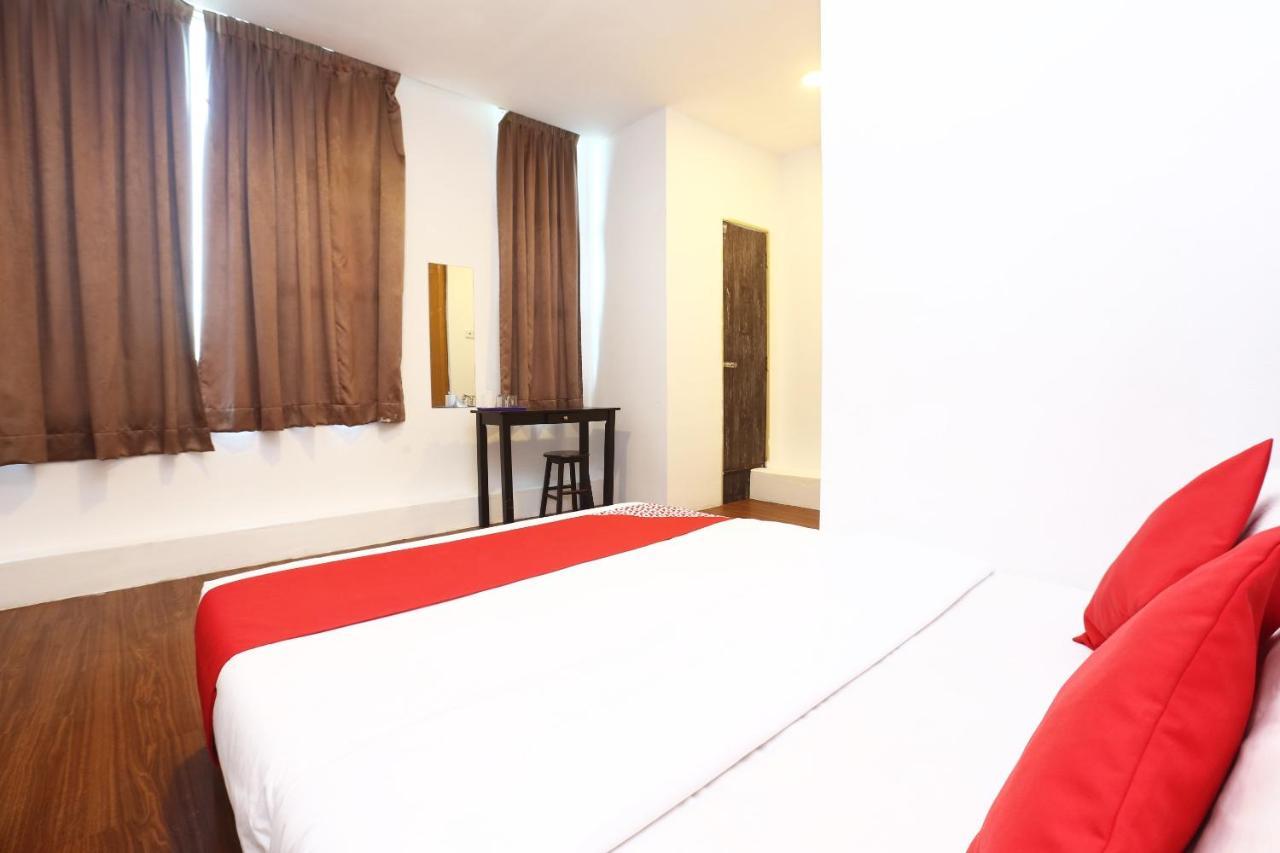 Oyo 717 Mr J Hotel Wakaf Che Yeh 2 Exteriér fotografie